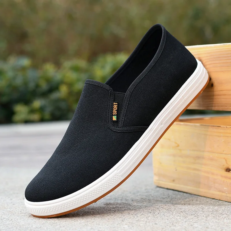 Low top men's shoes 2024 slim casual board shoes, comfortable flat bottomed wear-resistant middle-aged and elderly work driving