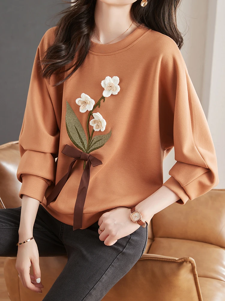 O Neck Long Sleeve Embroidered Floral Sweatshirts Women Winter Appliques Flower Coffee Apricot Tops Pullovers Female Korean Chic mens zaful men s west coast los angeles letter embroidered fuzzy polar fleece kangaroo pocket pullover mask hoodie l coffee