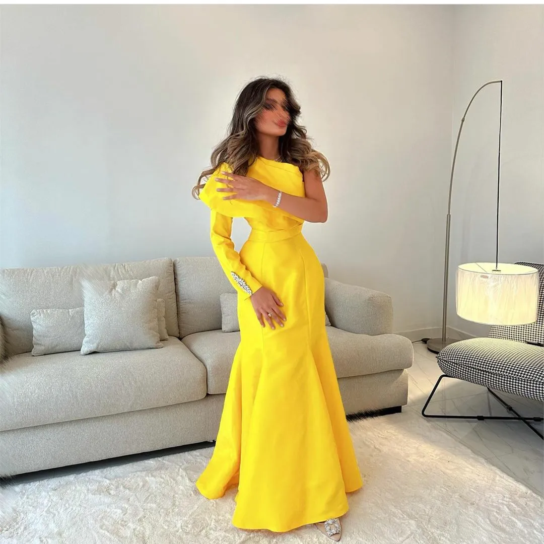 

Vintage Long Sleeve One Shoulder Evening Dresses A-Line Satin Pleated Floor Length Prom Formal Dress for Women