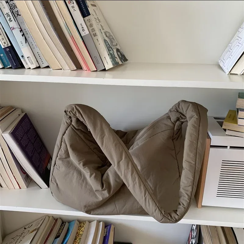 Crossbody Bag Large Capacity New Fashionable Soft Shoulder Tote Bag Retro Casual Simple Commute Work Leisure Shopping All-match