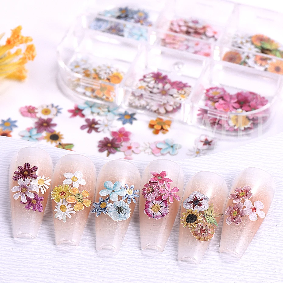 6 Grid Daisy Flower Slice Charm Floral Pattern Nail Decoration Spring Elegant Patch DIY Manicure Accessories Nail Supplies Tips
