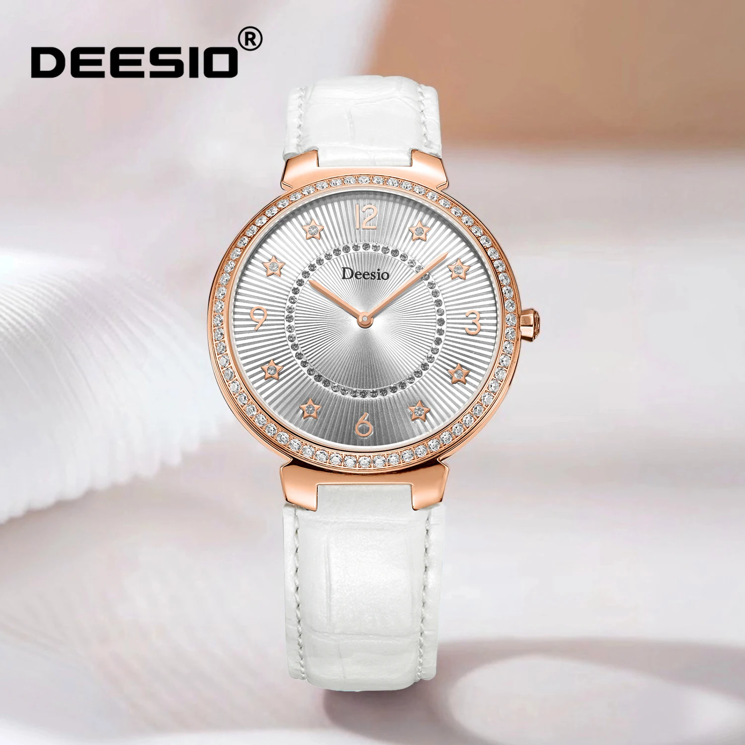 Deesio Montre à quartz numérique pour femme, boîtier et bracelet en acier inoxydable, facile à lire, montre de luxe à la mode, cadeau pour son anniversaire, Noël