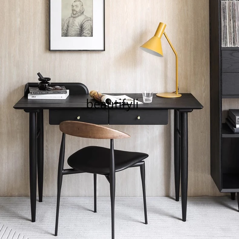 Рисунок 3 - Стол из массива дерева в скандинавском стиле