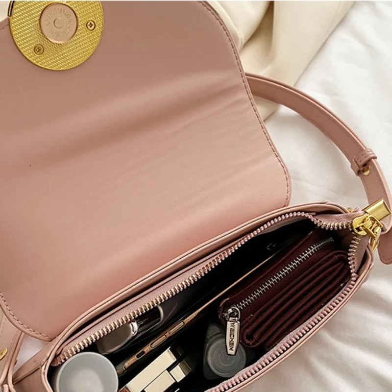 Casual Women's Bag Fashion 2023 New Texted Square Bag Solid Color Popular Shoulder Bag PU Leather Handbag Shoulder Bags Flap Bag