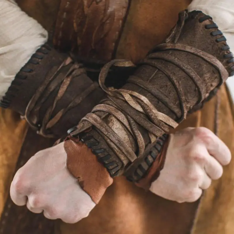 Medieval Pu Leather Arm Bracers Vintage Viking Renaissance Buckle Bracers  Punk Knight Arm Guards Gauntlet Wristbands : : Sports & Outdoors