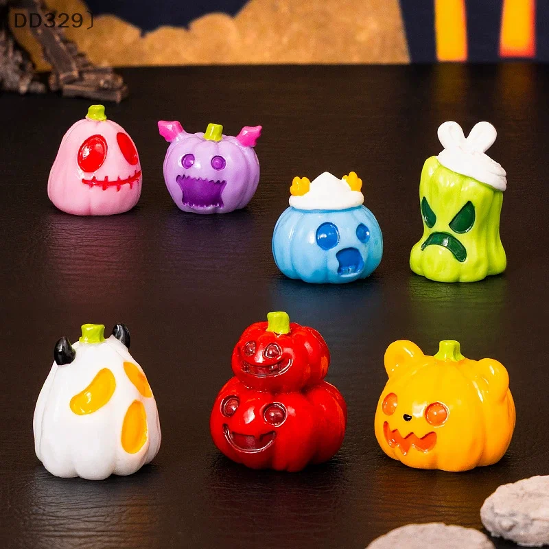 〔DD329〕8pcs Halloween Micro Landscape Miniature Figurine Resin Craft Mini Fairy Garden Ornament Pumpkin Ghost Decoration