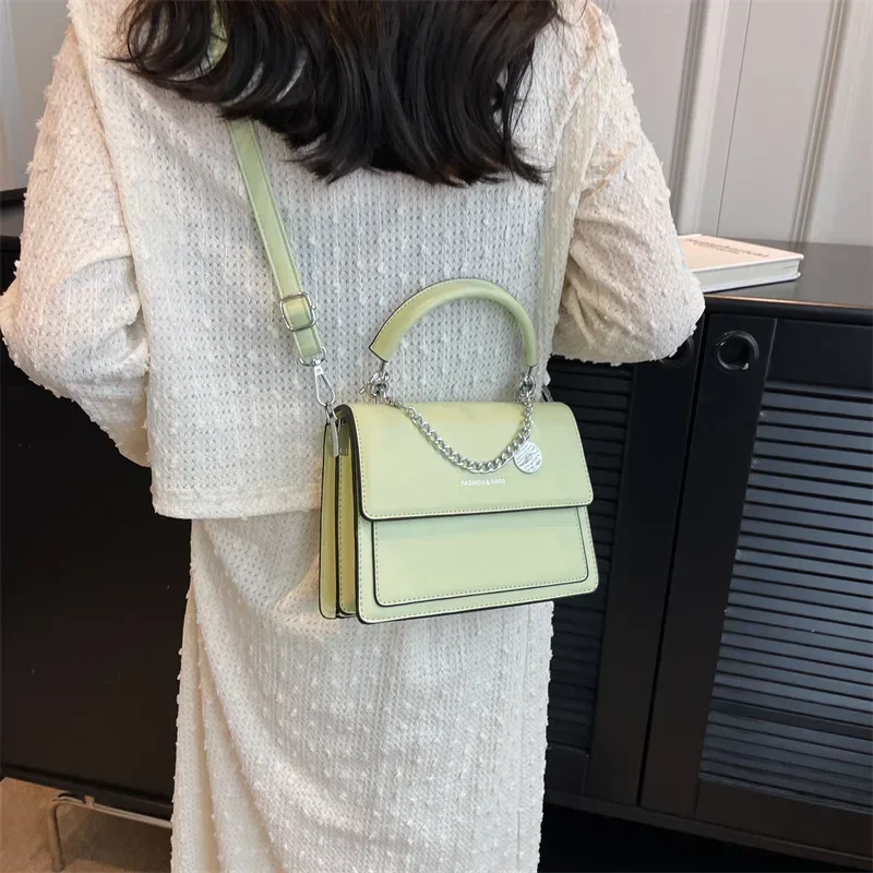 Women Luxury Brand Large Capacity Women PU Shoulder Messenger Bag 2026 Fashion Chain Small Square Bag Daily Elegant