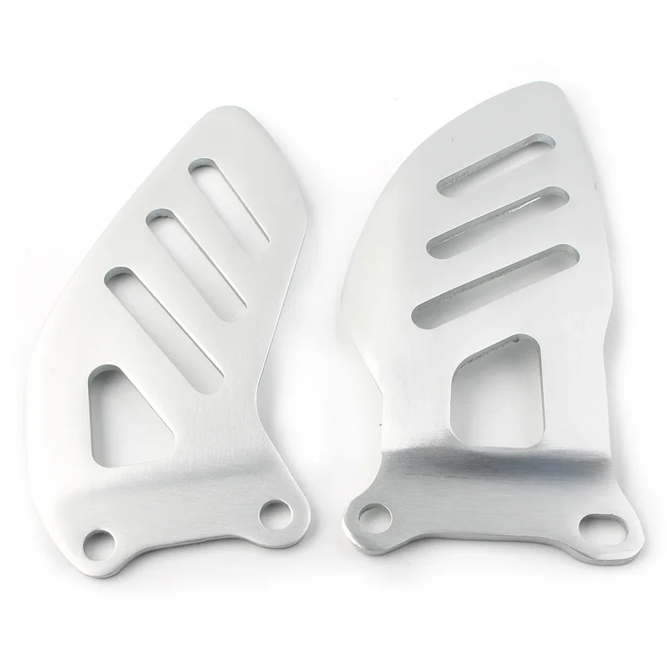 TCMT Poggiapiedi Anteriori In Alluminio Per Suzuki GSXR (600/750/1000) 2001-2018 – Set Staffe Argento
