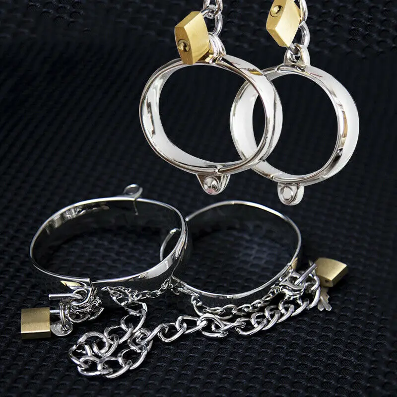 

1 Pair Lock Shackles Female Male Handcuff Metal Ankle Cuffs Wrist Cuff For Couple BDSM Bondage Restraints Adult Game Sex Toys