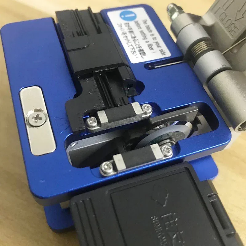 Sumitomo High Quality FC-6S Optical Fiber Cleaver  FC6S High Precision Fiber Optic Cutting Tool Original Quality