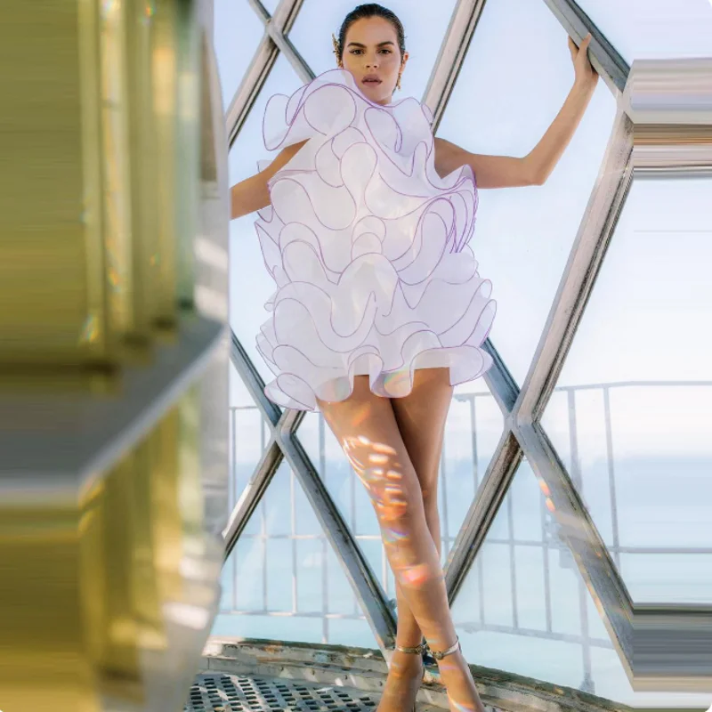 

Chic Short Prom Gowns Floral Ruffle White Above Knee Length Mini Party Dresses New Fashion Women Lush Layered Prom Dress