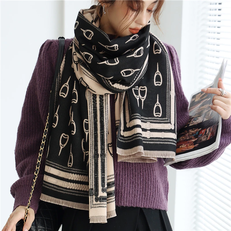 lv winter scarf for women