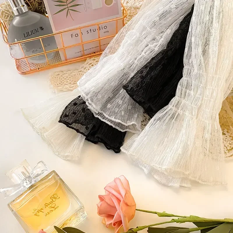 Blusa de verano con cuello alto y malla transparente para mujer, fina, ajustada, con encaje y mangas largas acampanadas