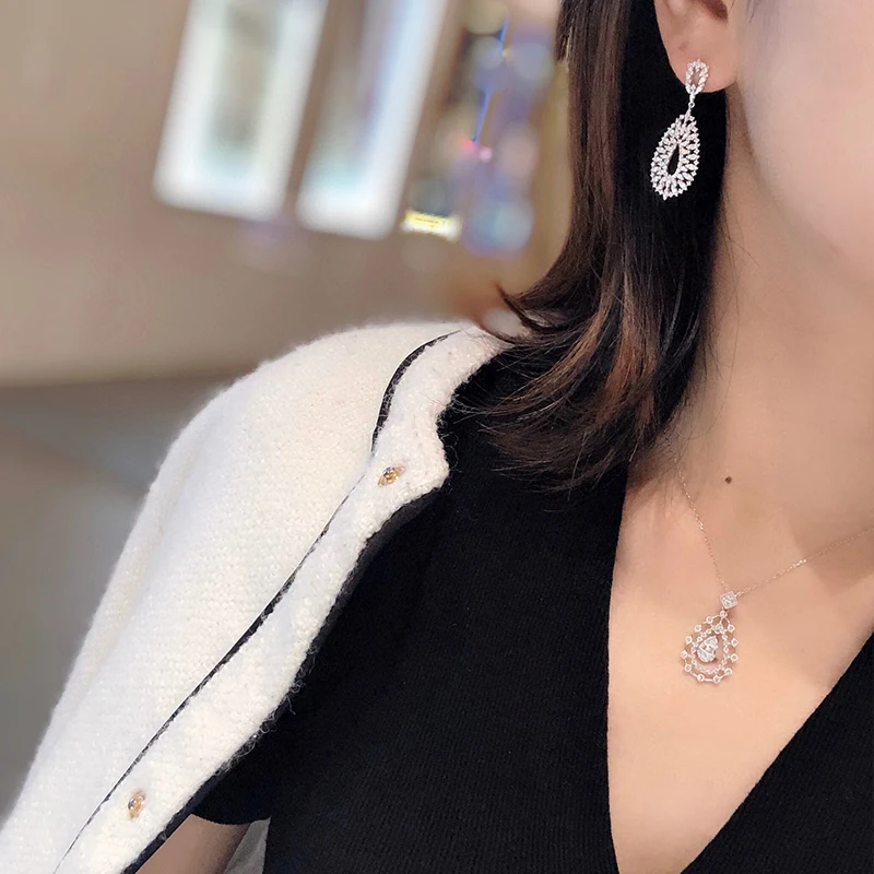 S0378b7b9e69543fcba30e9989dde6b00r Aazuo Luxury Jewelry 18K White Gold Real Diamond 1.84ct High Quality Big Waterdrop Stud Earrings Gifted For Women Senior Banquet