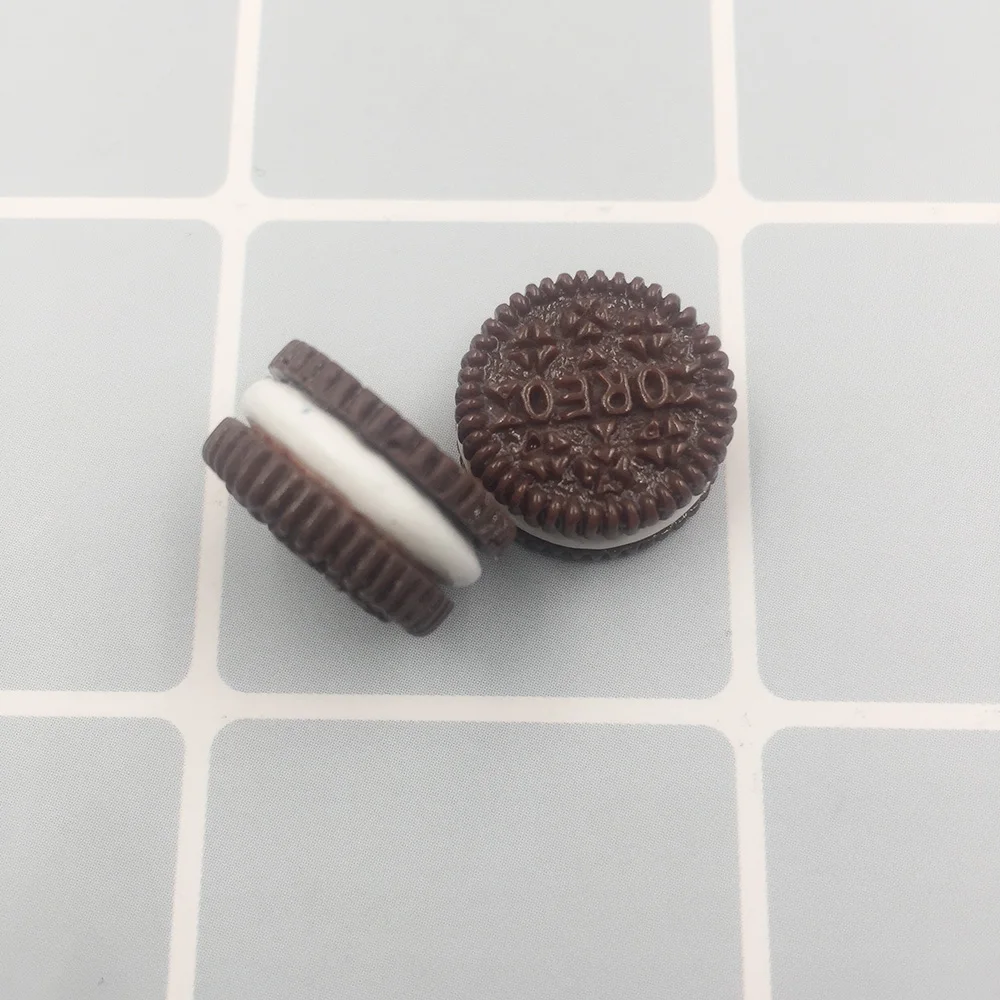 Resin Crafts 20Pcs Miniature Resin Cream Biscuit Flat back Cabochons Simulation Fake Food Scrapbooking DIY Embellishment Decoration Crafts
