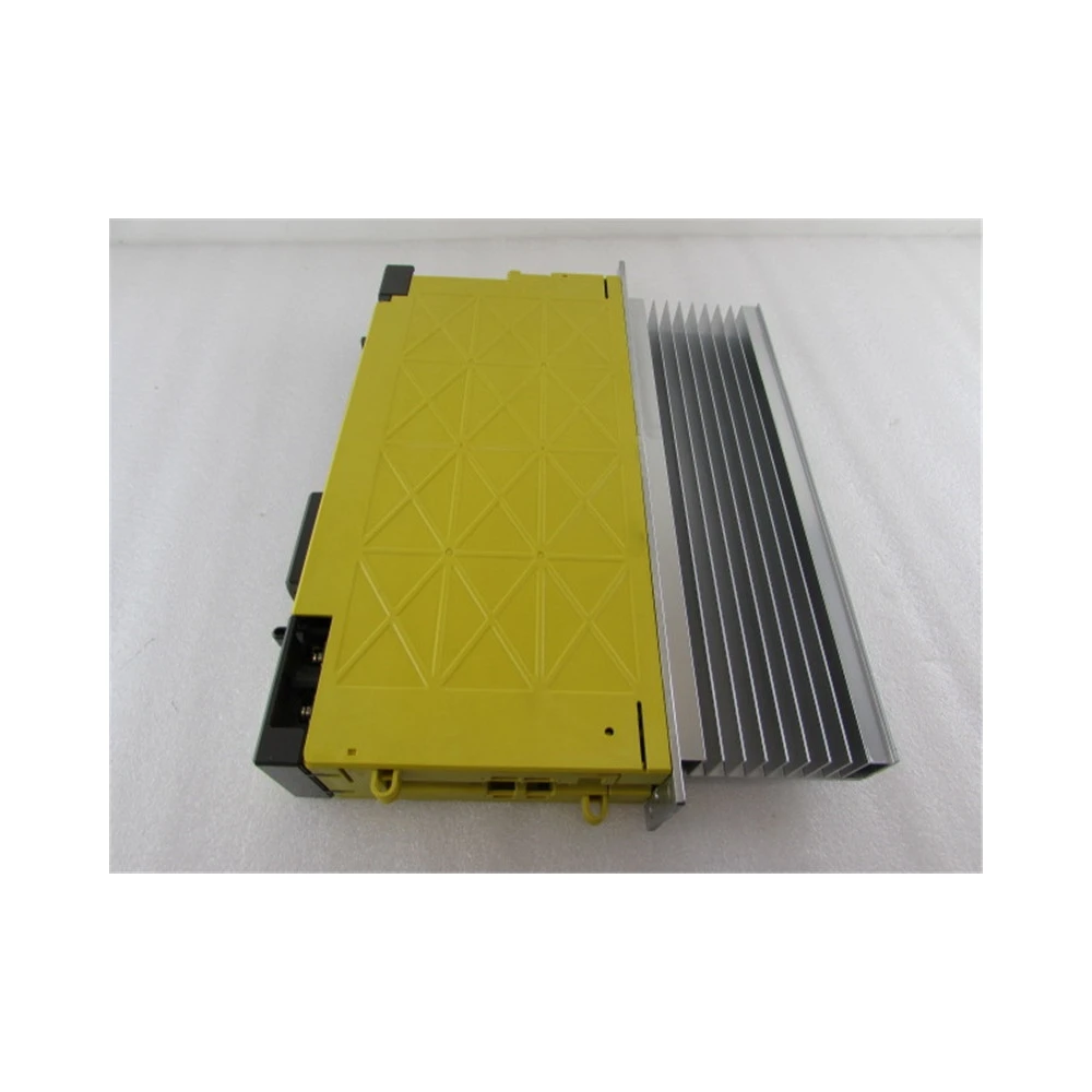

Fanuc servo drive and motor A06B-6089-H204