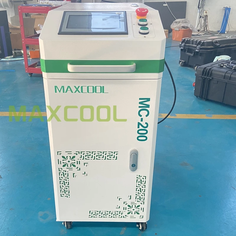 

2023 New Series Portable100W 200W Fiber Laser Pulse Cleaning Machine Metal Rust Removal Multi Surface Lazer Clean Tools