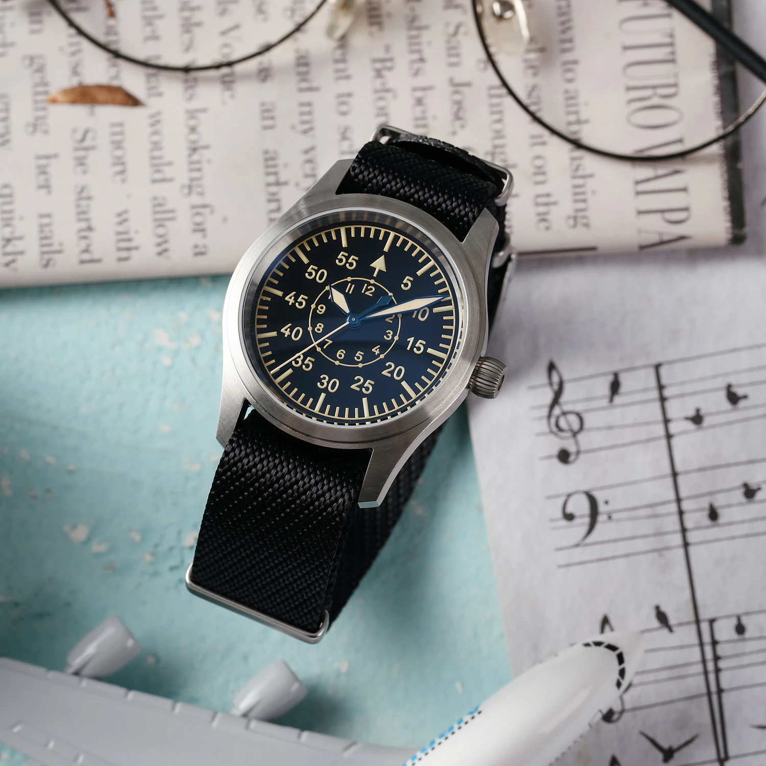 Escapement Time】VH31 Quartz Movement Pilot Watch with Type