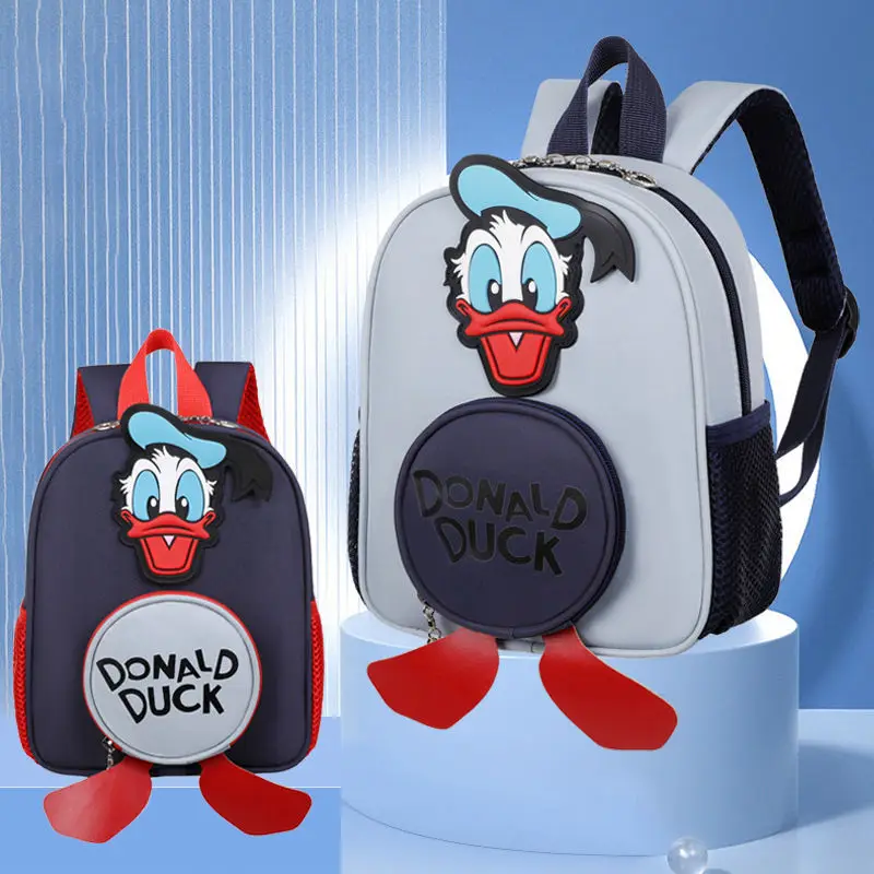 

MINISO New Cute Cartoon Anime Donald Duck Nylon Contrast Children's Backpack Ultra Light Kindergarten