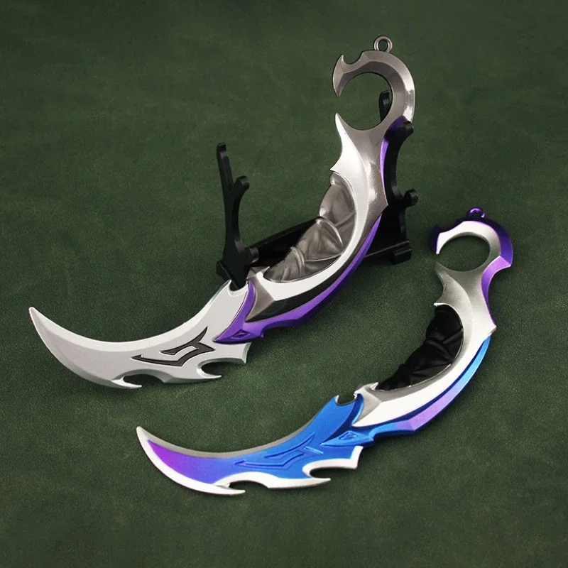 Cosplay Sword Cosplay Prop Cosplay Toy Game Knife Game Keychains Sword Keychain Valorant Weapon Melee Reaver 2.0 Karambit Knife 16cm Metal M4 Game Peripheral Samurai Sword Alloy Model Keychain Kids Gift Toys