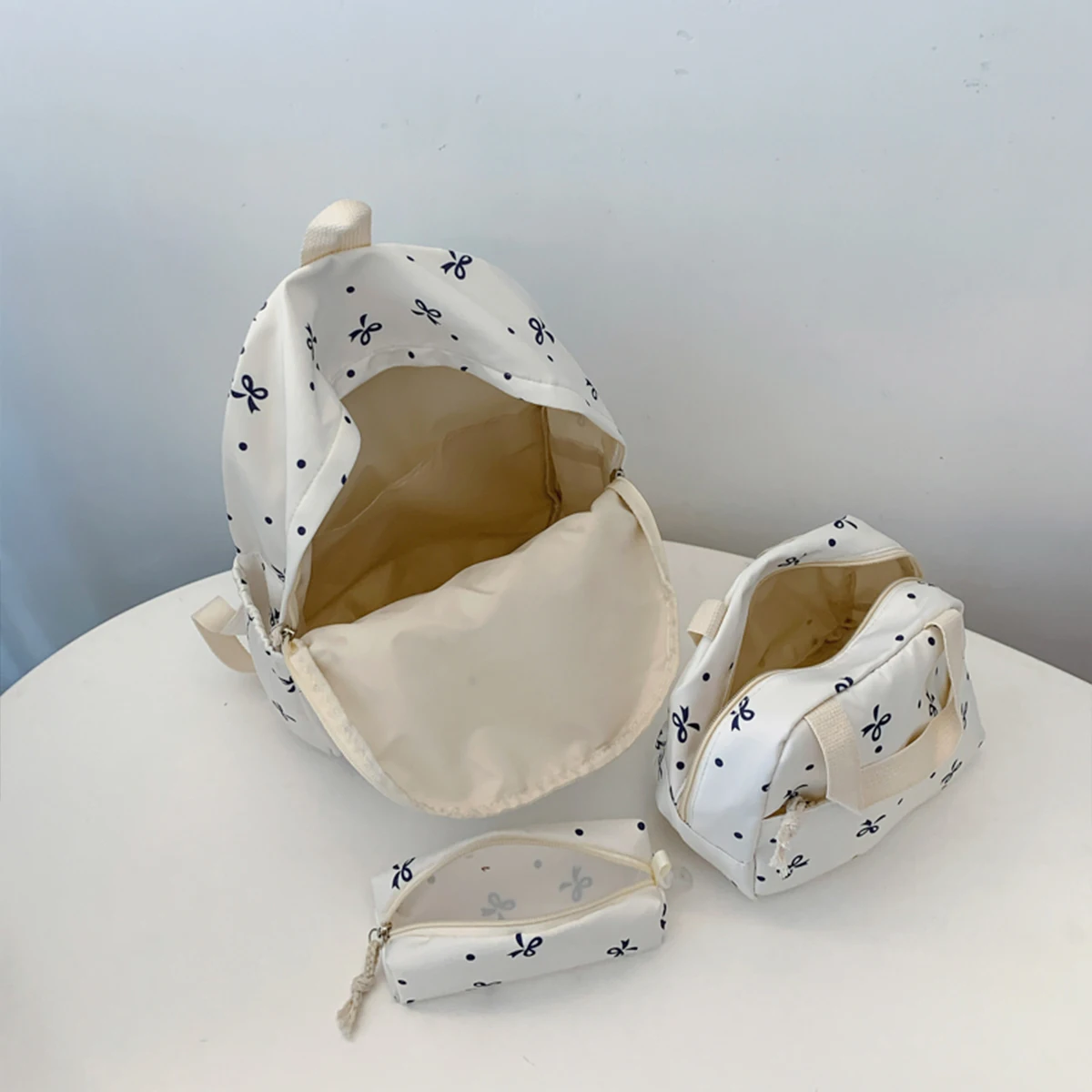 مجموعة مكونة من 3 قطع مطبوعة على شكل فيونكة مرحة:...