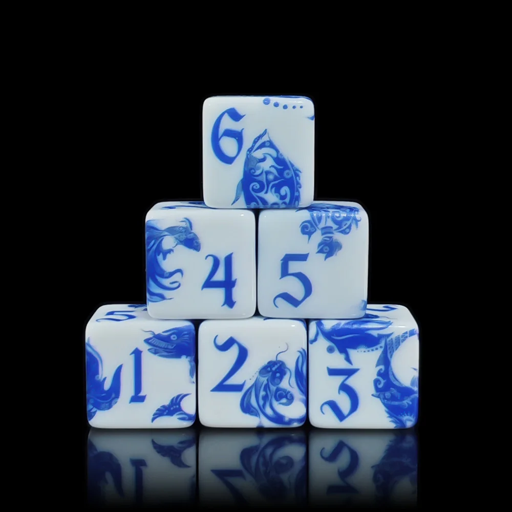 12PCS 16mm Blue and White Porcelain Koi Fish Dice, Traditional Chinese Style D6 Dice,Acrylic Dice for Tabletop Games & Party Use
