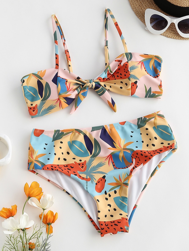 The new tropical rainforest style summer bikini in Europe and the United States is comfortable and breathable