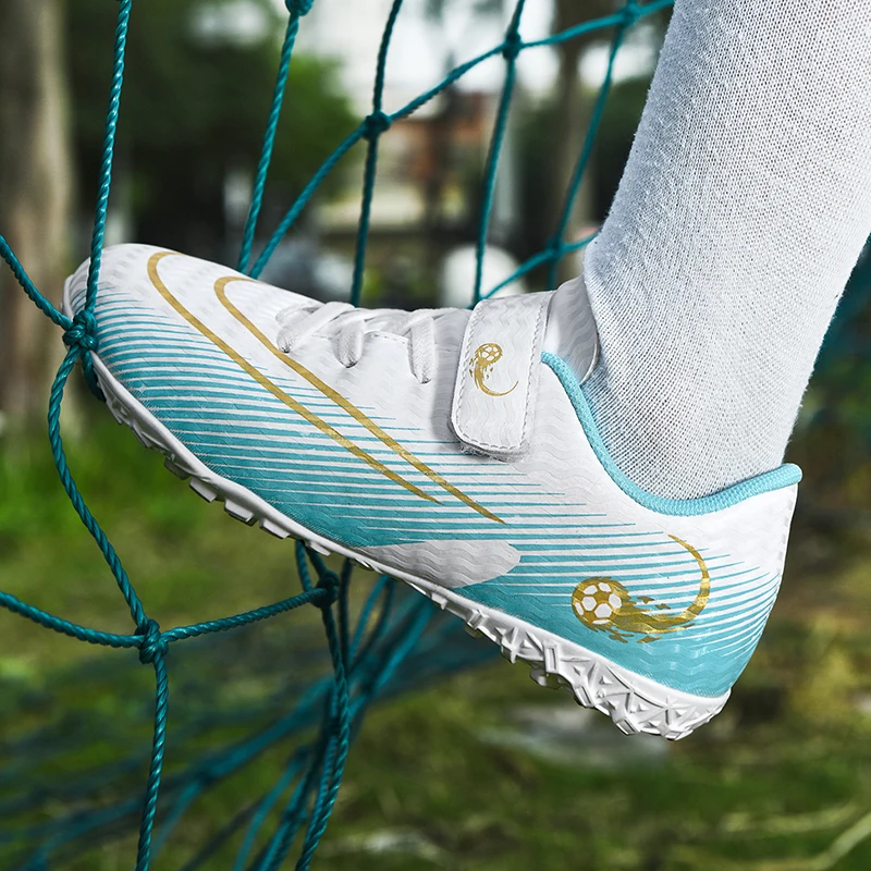Professional Soccer Cleats Breathable Training Sport Footwear Outdoor Non Slip Children's Football Shoes 2024 New Arrival