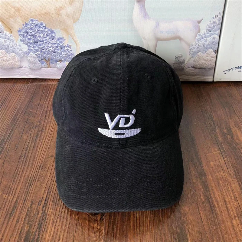 

Summer VUJA DE VD LOGO Baseball Cap Men Women 1:1 Best Quality Embroidery VUJADE Caps Inside Label Adjustable Buckle Hats