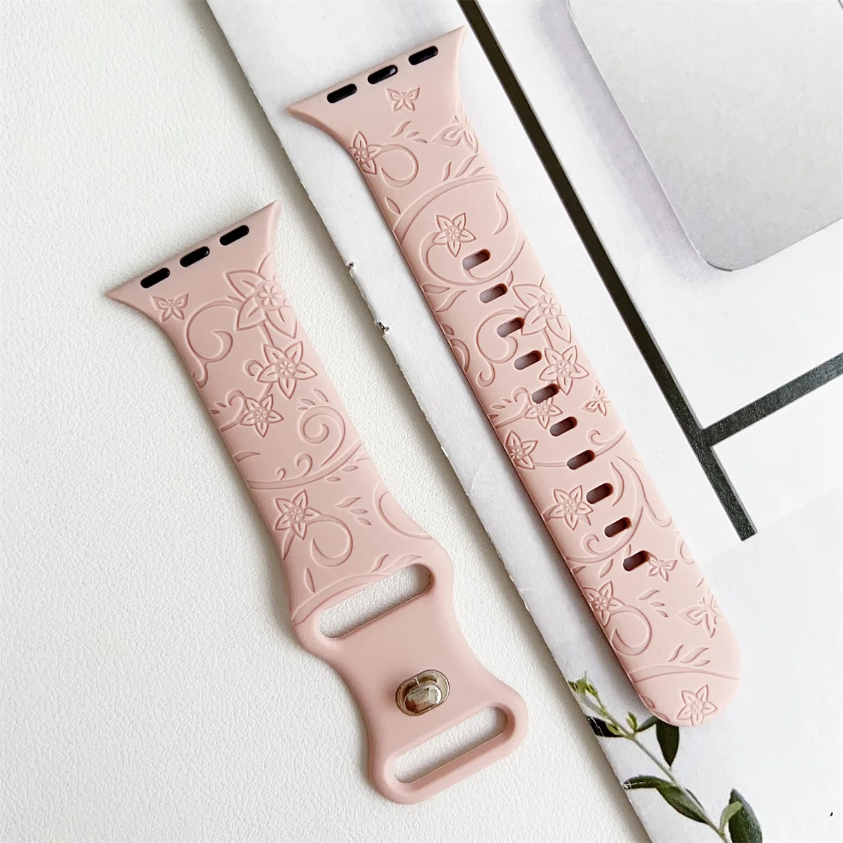 Watch Band For iWatch 42/44/45/49mm 38/40/41mm Silicone Fashion Watch Strap for Watch Series Ultra2 Se 9/8/7/6/5/4/3/2/1_voghion.com