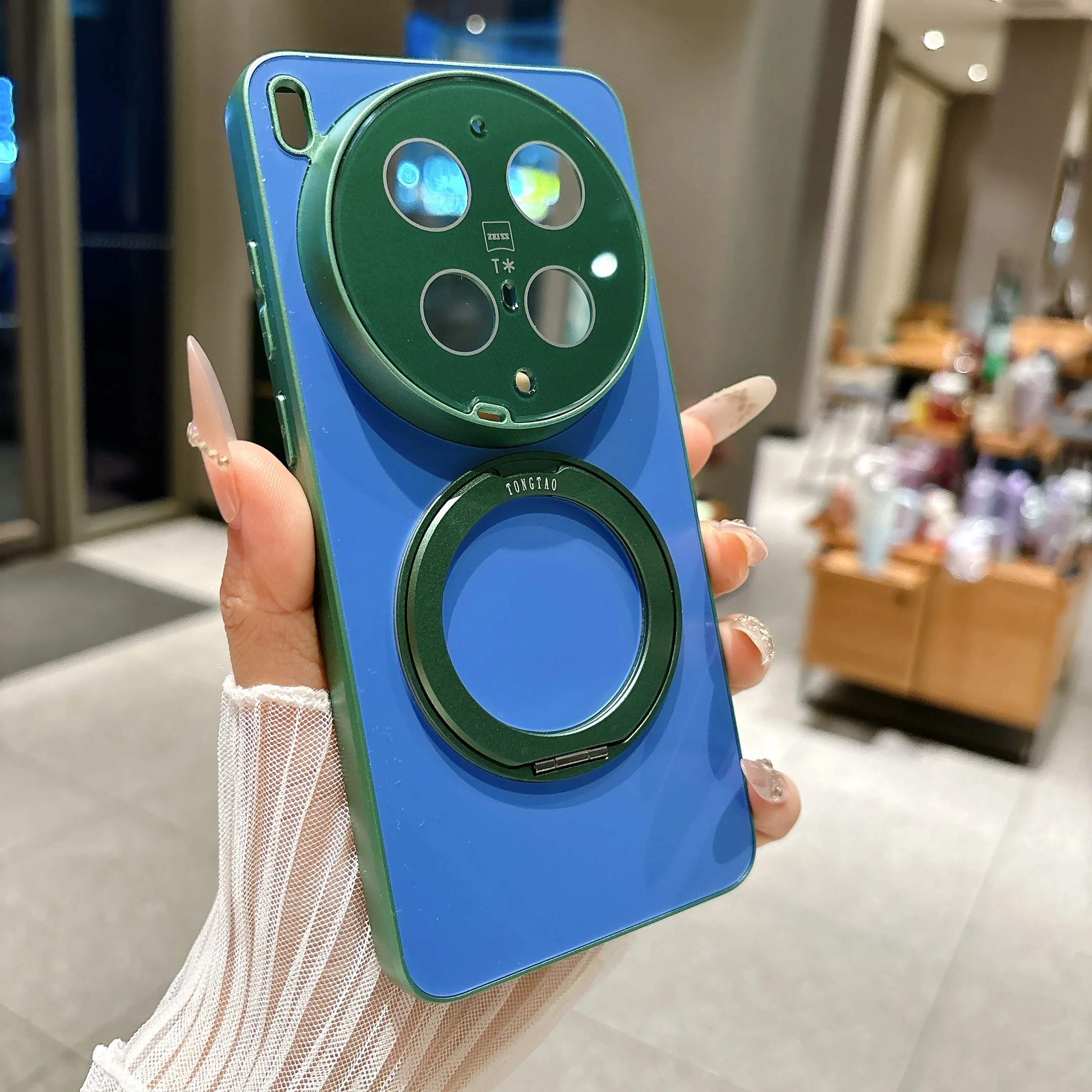 Fashion Dopamine Contrasting Color Phone Case with Magnetic Rotatable Ring Bracket and Shockproof Protection