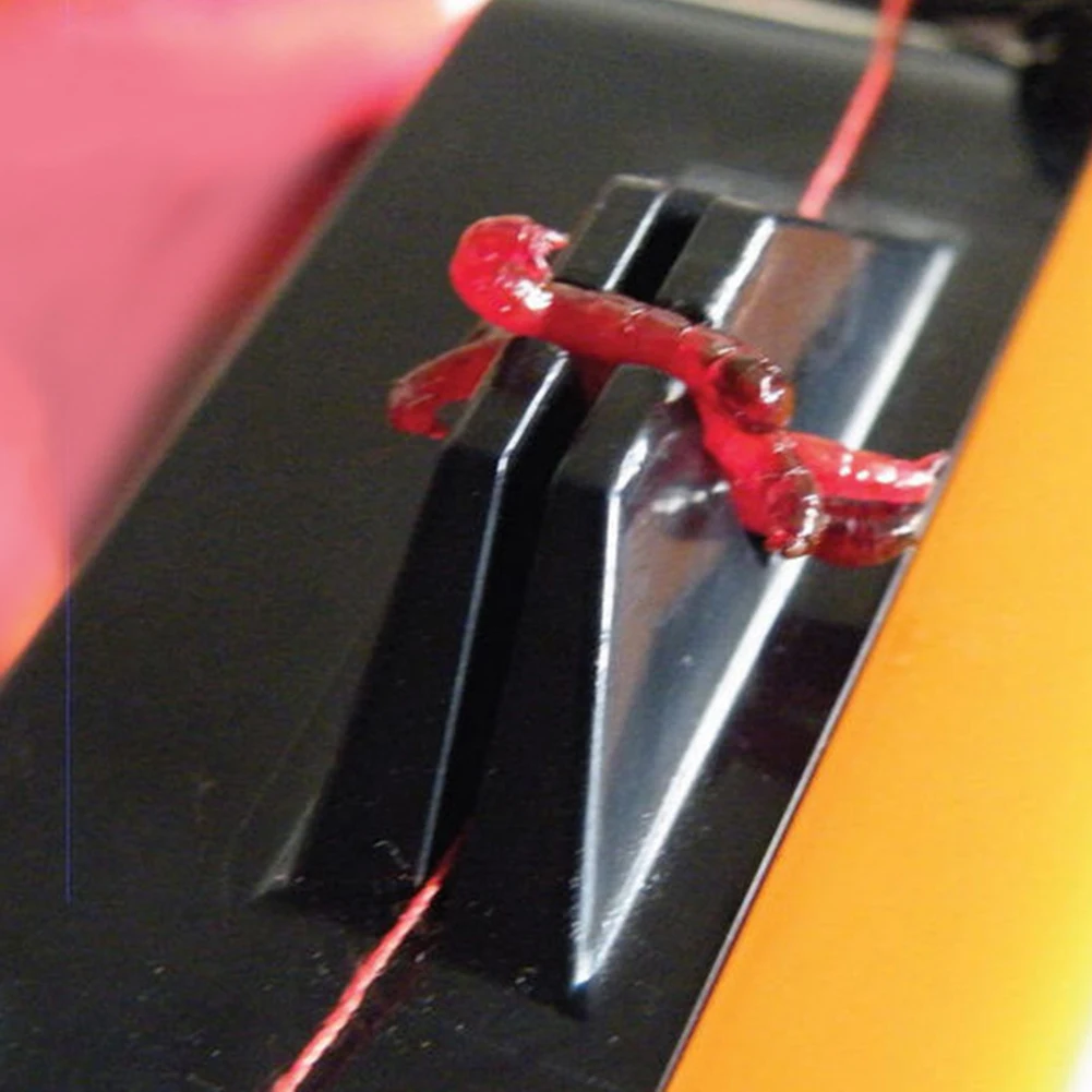 Description Picture 6 of itemDouble-Layer Live Bait Box Fishing Tackle Box Fishing Box with Hand Rope Fishing Accessories Red Worm Earthworm Lure Plastic Box