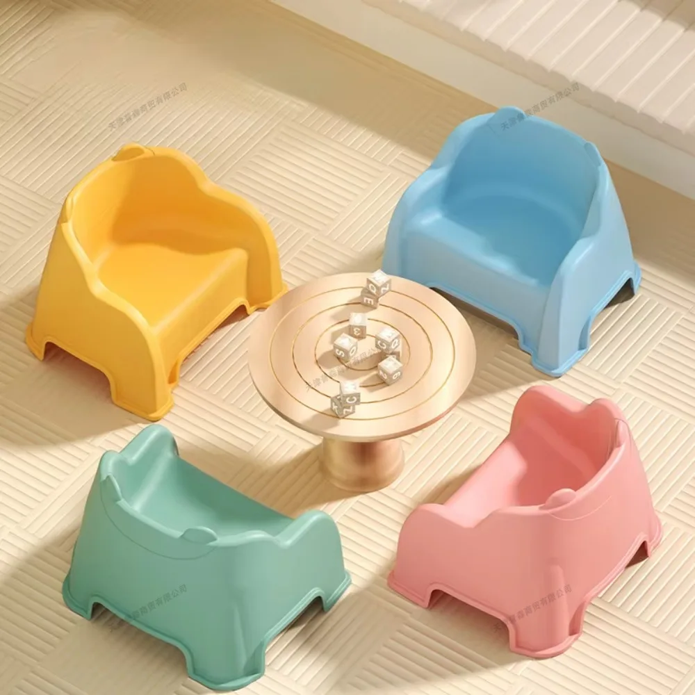 Folding Stool Baby Footstool Portable Household Children's Stool Baby Stackable Plastic Low Stool Living Room Outdoor for Kids Space Saving Furniture