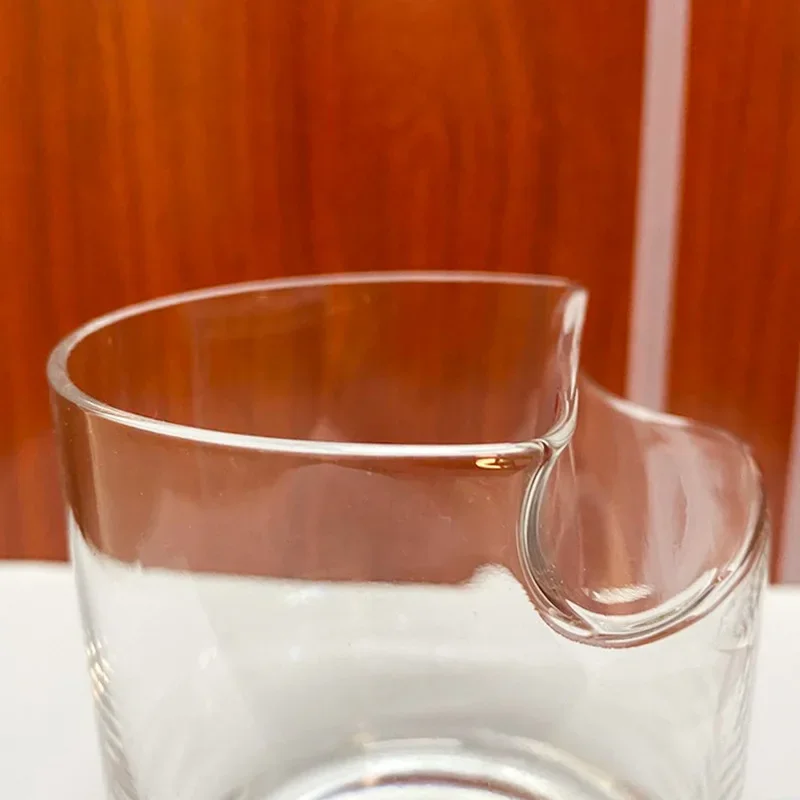 Drinkware Glass for Whiskey and Cigar Glass on Top Cups Tiki Fashion Tumbler Accessorries Made of Crystal Design - 2