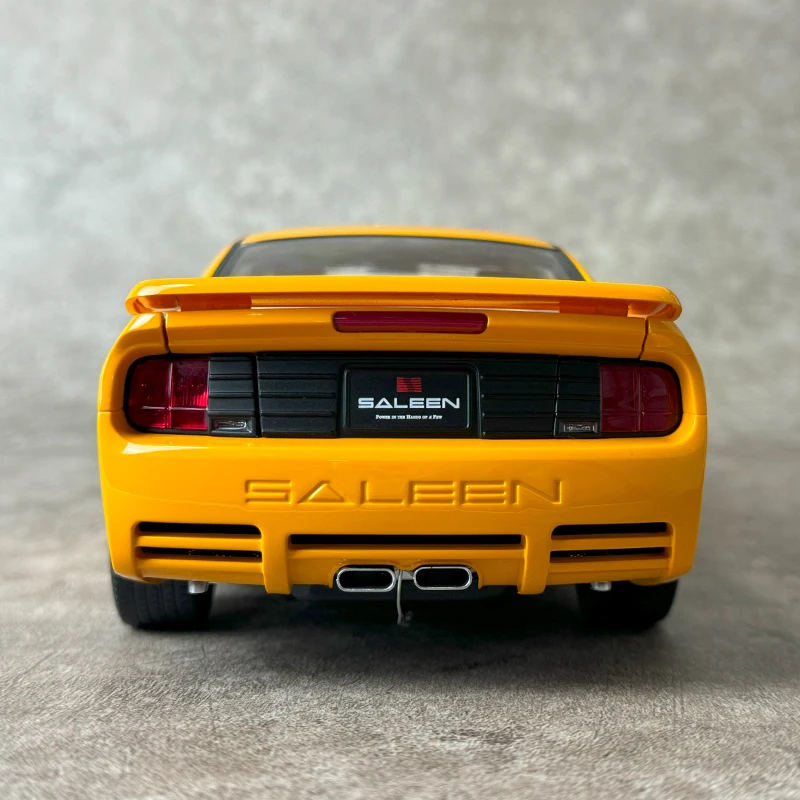 限定価格　オートアート 1/18 Saleen Mustang S281 1/18 AUTOart SALEEN MUSTANG S281 EXTREME - ORANGE Diecast
