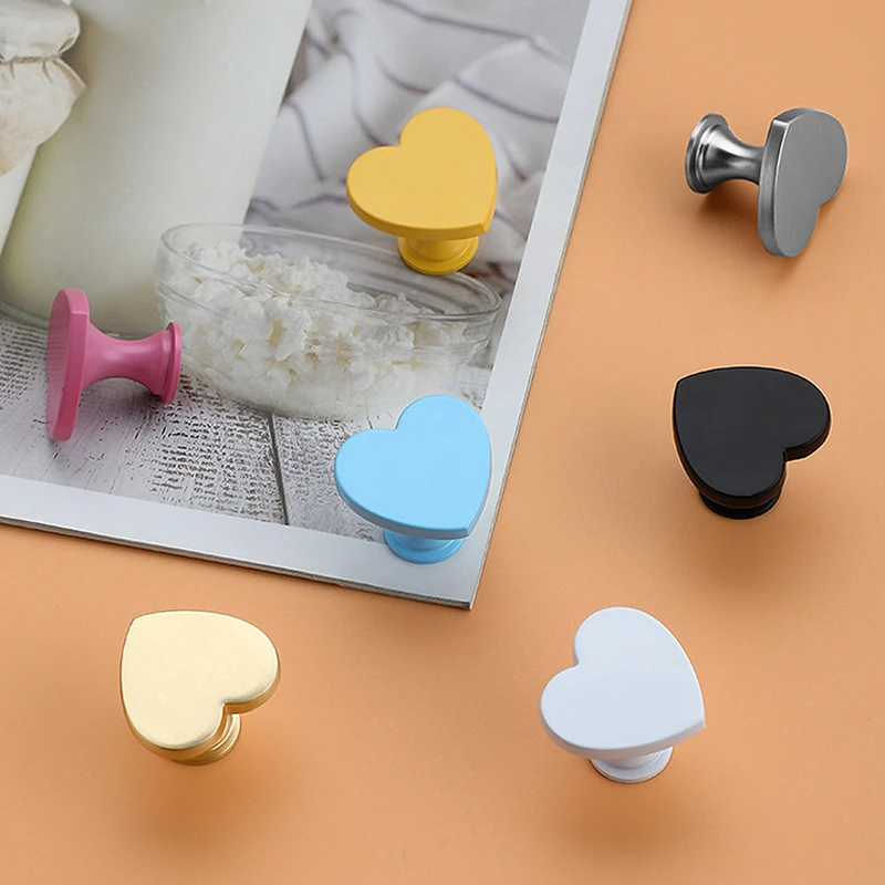 Heart Shaped Children\'s Room Drawer Knob Single Hole Cabinet Knobs and Handles Cartoon Pink Door Handle Golden Furniture Handle