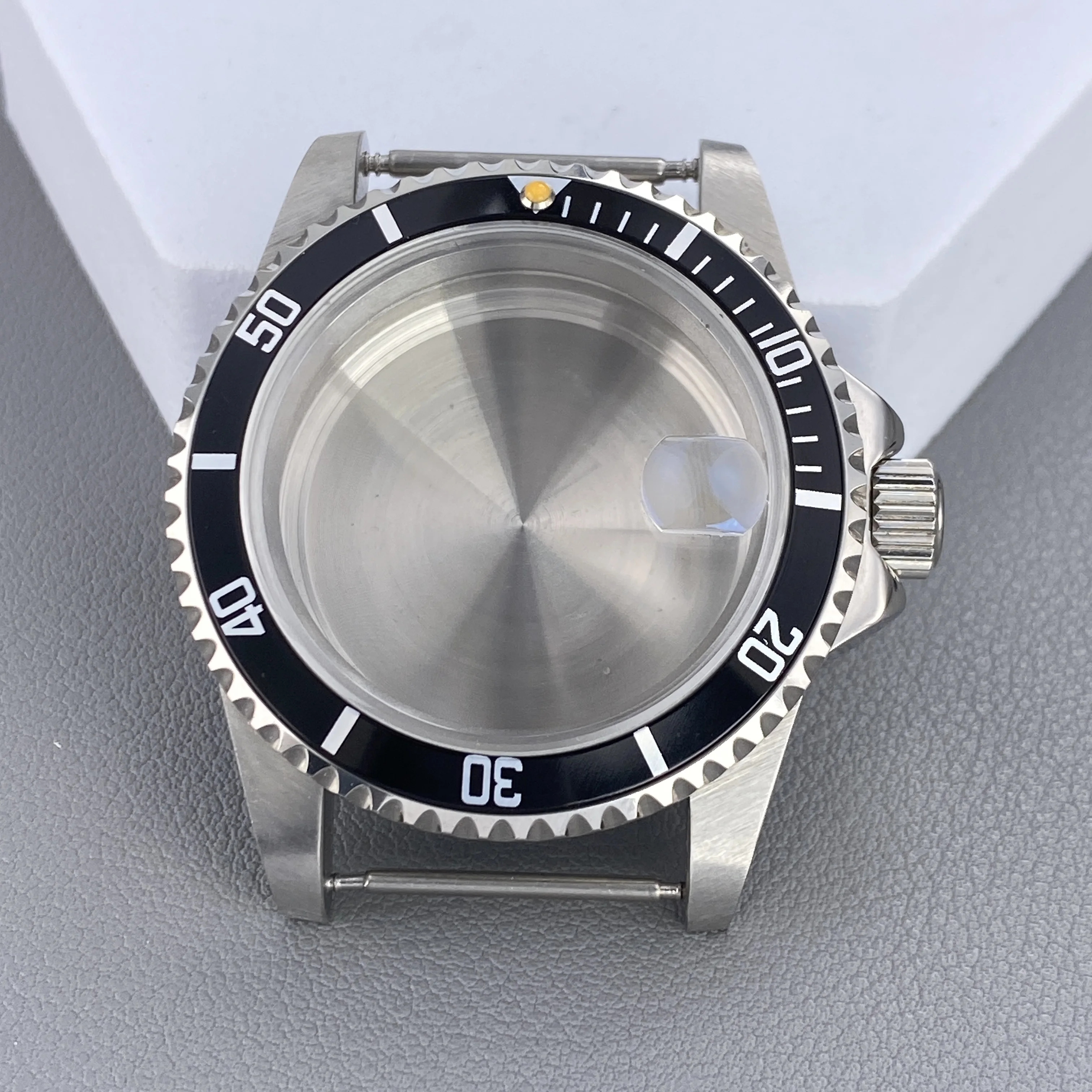 Vintage 39.5MM GMT/SUB Watch Case with 120-Click Bezel & Sapphire Glass