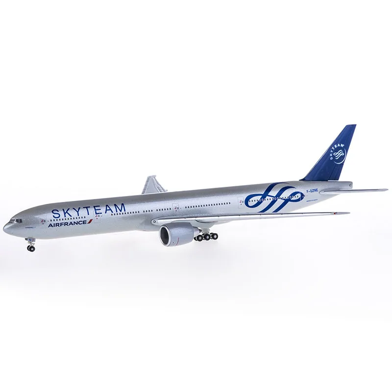 

Литая модель самолета 1:400 HG9048 Air France B777 777-300ER, модель летательного аппарата для взрослых, коллекционные сувенирные подарки