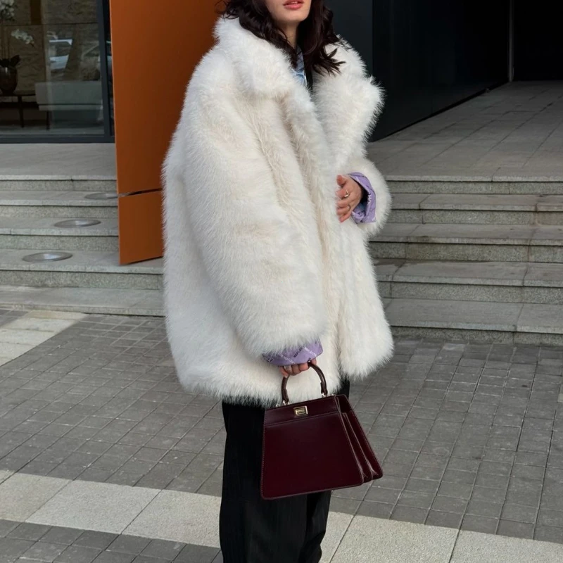 Women Winter 2025 High Quality Luxury Faux Fur Coat Thicken Warm Overcoat Outerwear Hot Girls Solid Long Fox Fur Jacket