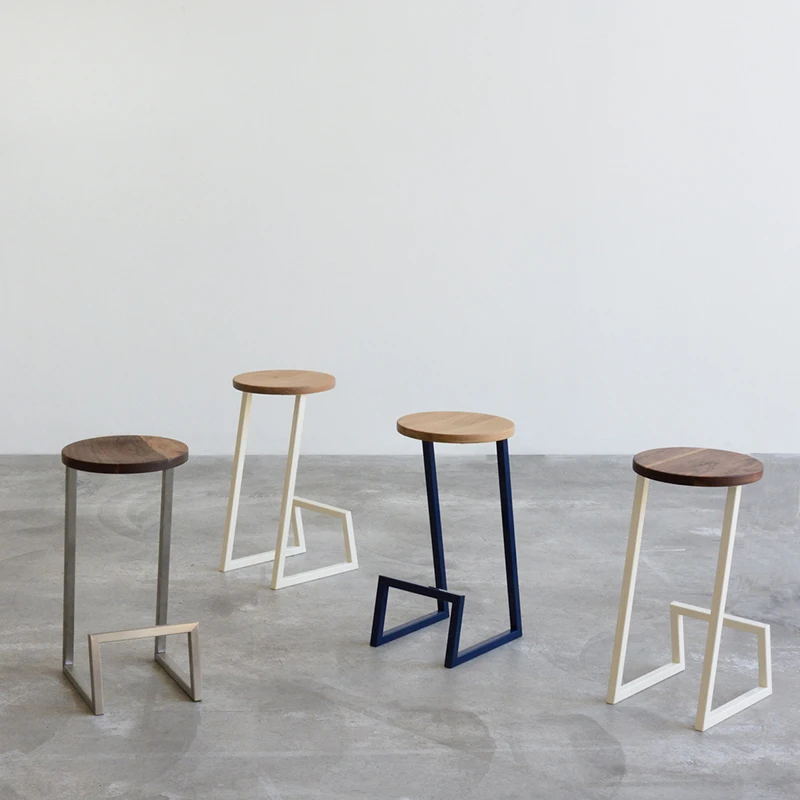 Iron and solid wood bar stools with creative personality and light luxury