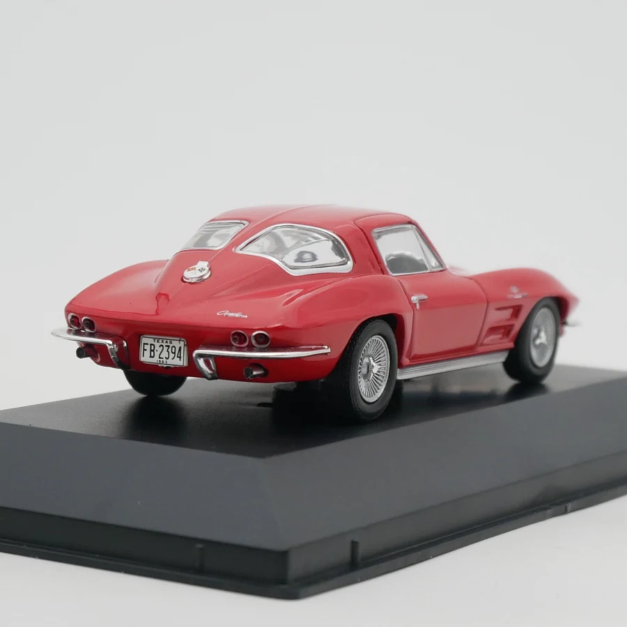 Ixo 1:43 Corvette C2 Sting Ray 1963 Diecast Car Model