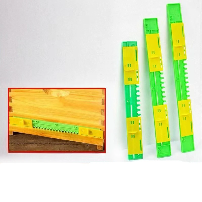 1PC Beekeeping Plastic Beehive Bee Box Door Anti-escape Hive Gate Sheet Nest Spacer Equipment Beekeeper Professional Tools