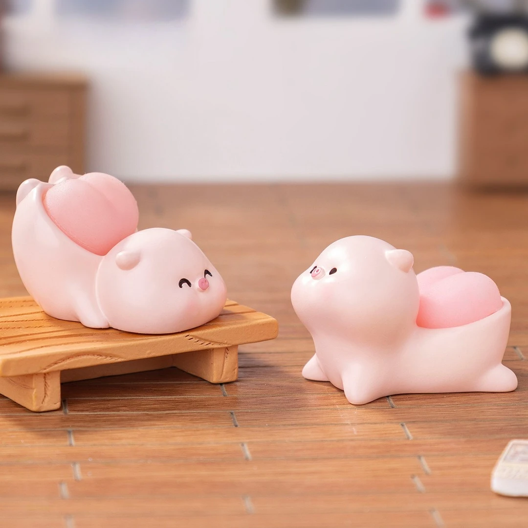 Cute Figurines with soft elastic buttocks Cartoon Pig Animal Doll Toy Model Statue Figurine Ornament Miniatures