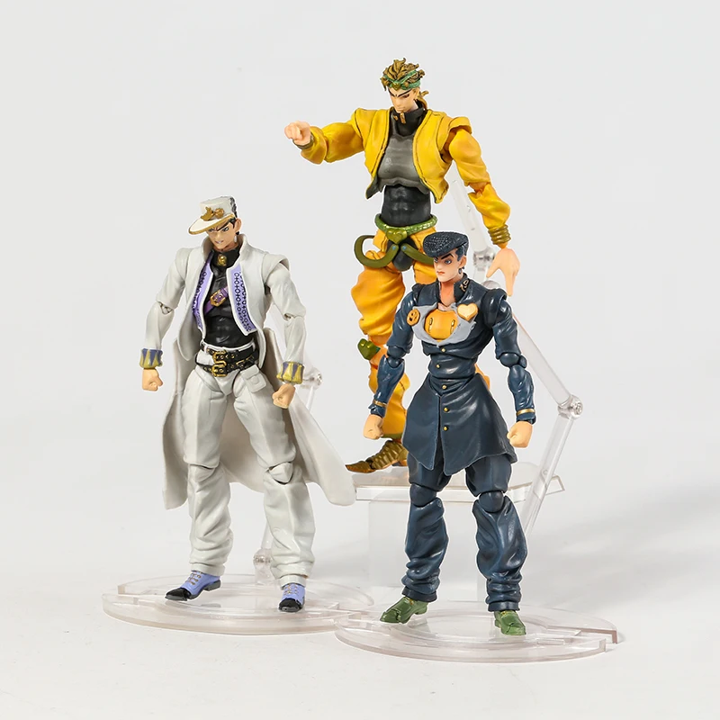 JOJO PART 3 - Jotaro Kujo - Figure Super Action Legend 16cm :  : Figurines Medicos Jojo's Bizarre Adv.