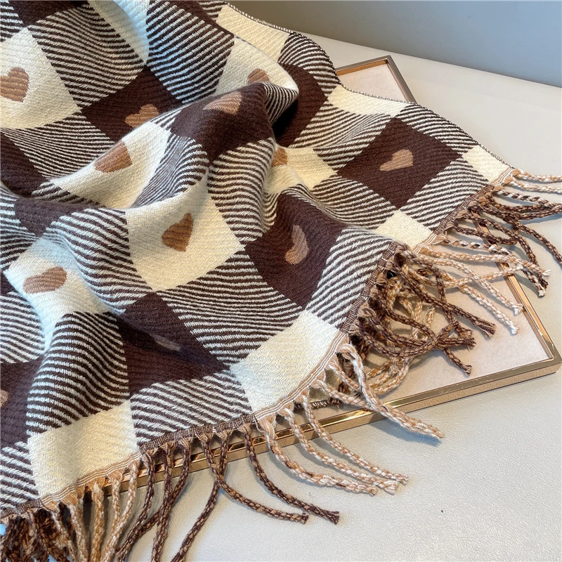 Luxury Brand Women Knitted Heart-pattern Plaid Scarf Lovey Girl Winter Warm Scarves College Leisure Shawl Wraps