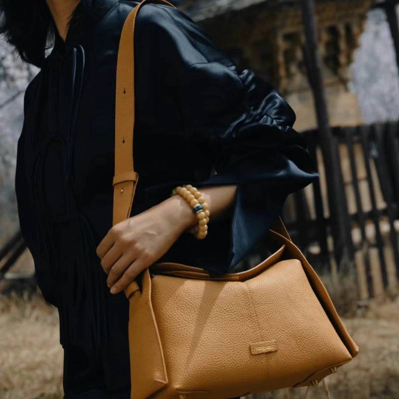 Original Songmont Eaves Bag personality design fashion multi-functional portable large capacity hand-held crossbody hobo bag