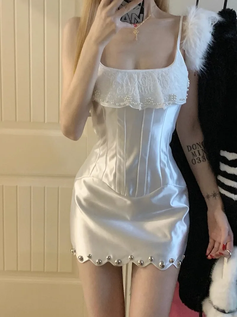 

Celebrity Lace Satin Suspender Dress Women Fashion Beaded Square Neck Collarbone Spicy Girl Solid Slim Banquet Chic Lady Wear
