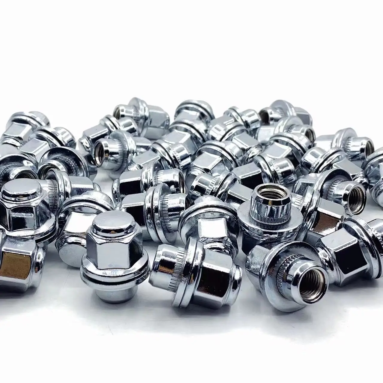Alloy Wheel Nuts For Jaguar Xf Xf-R Xe (M12x1.5) Chrome Lug Bolt Stud Set Wheels Tires & Parts 4PCS