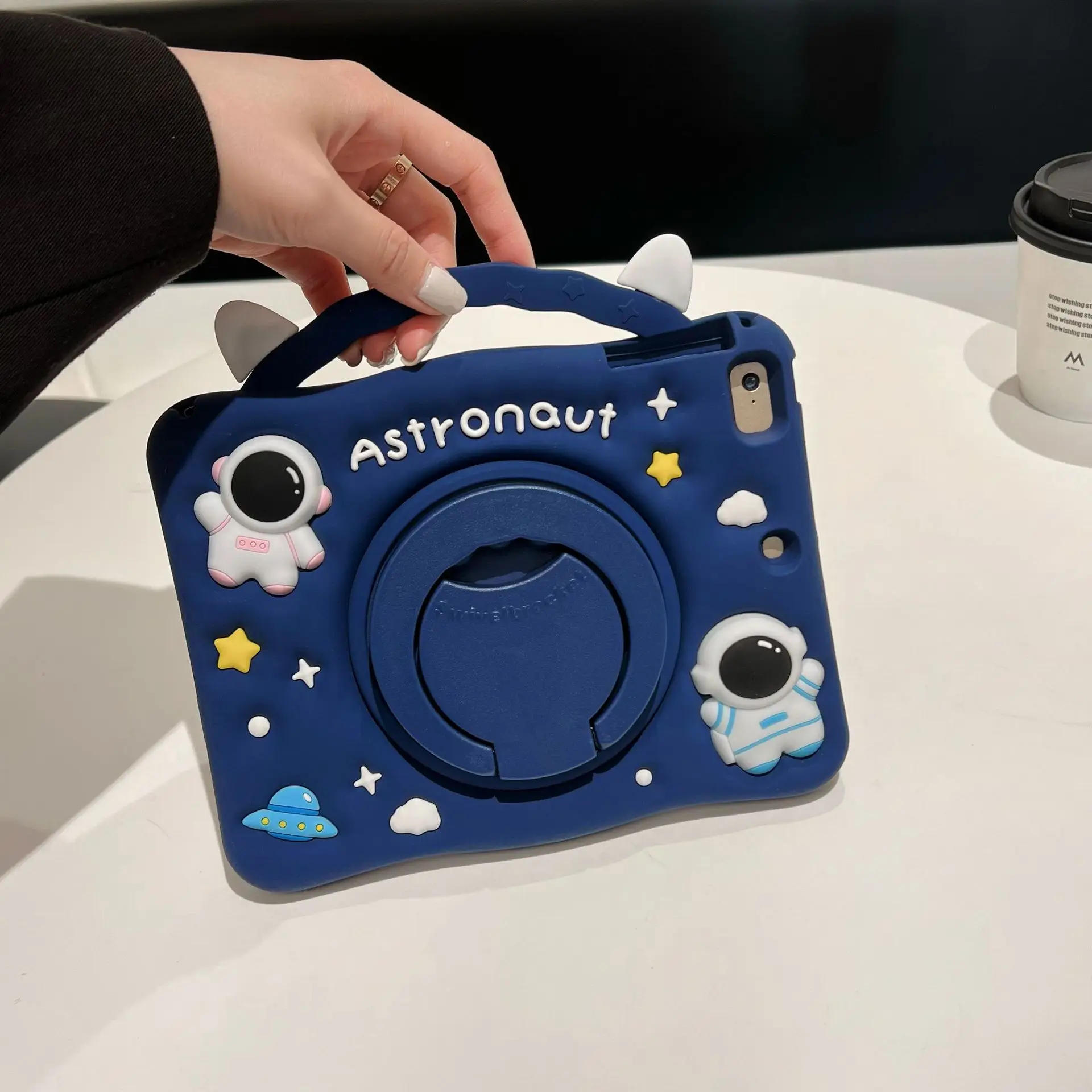 Adorable Children's 360° Rotation Handle Stand Tablet Cover with Stand