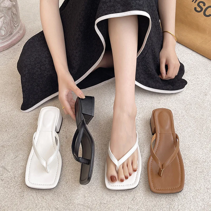 Summer 2022 New Slipper Women Casual Flip Flops Square Toe Fashion Sexy Shallow Slides Women Low Heel Plus Size Beach Sandals